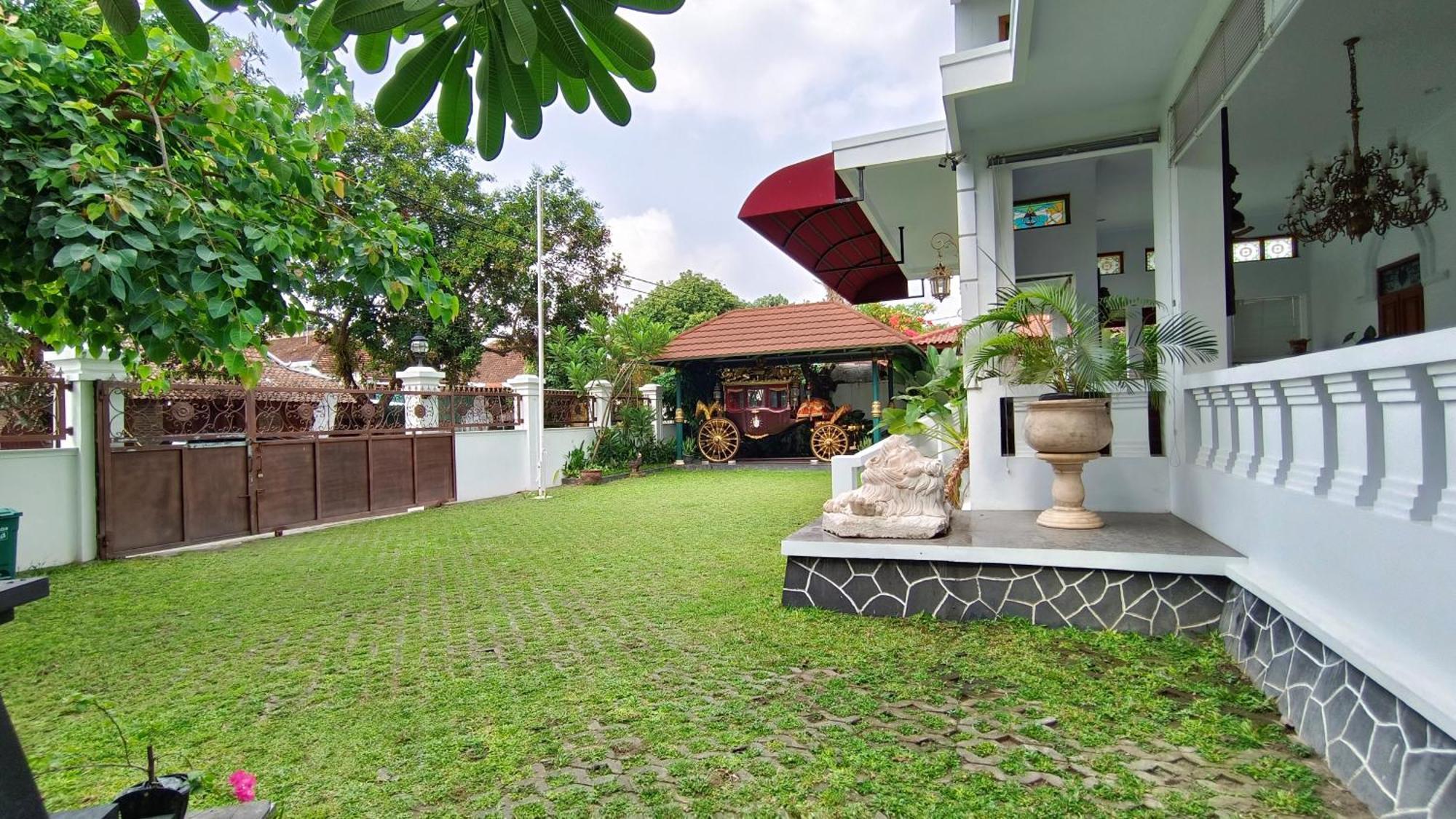 Hotel Griya Asih Yogyakarta Exterior foto