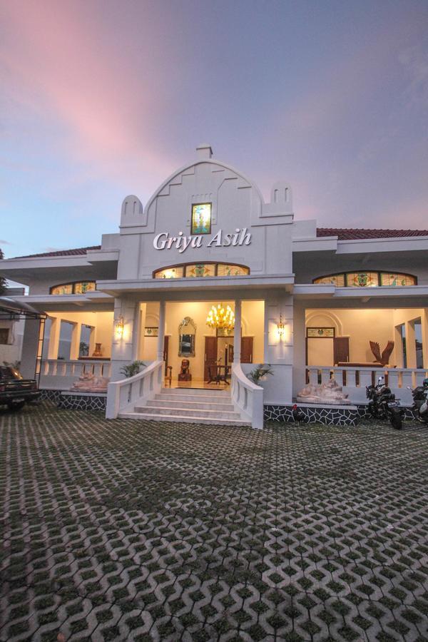 Hotel Griya Asih Yogyakarta Exterior foto